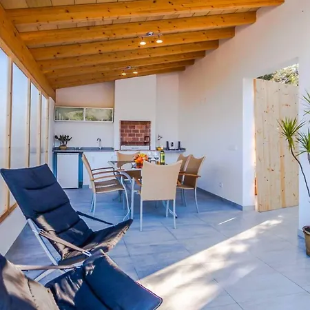 Villa Guineu *